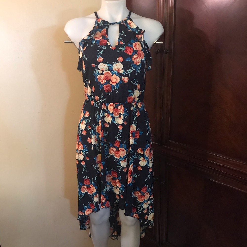 🆕 January 7 Navy Blue Floral Print Dress-Small